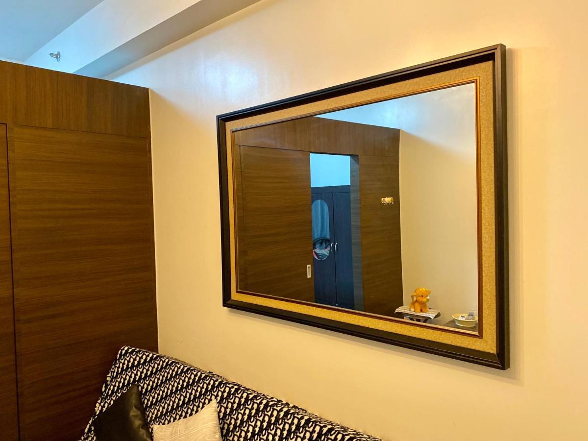 Appartamento Penthouse Perfection Air Makati Manila Esterno foto