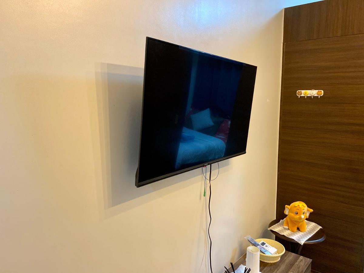 Appartamento Penthouse Perfection Air Makati Manila Esterno foto